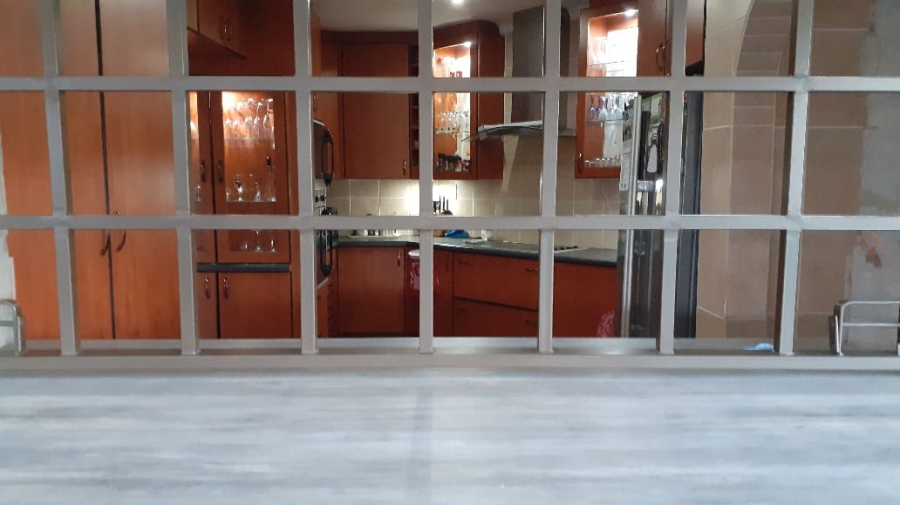 5 Bedroom Property for Sale in Campher Park Eastern Cape
